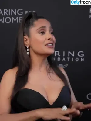 Salma Hayek / salmahayek nude photo #3900