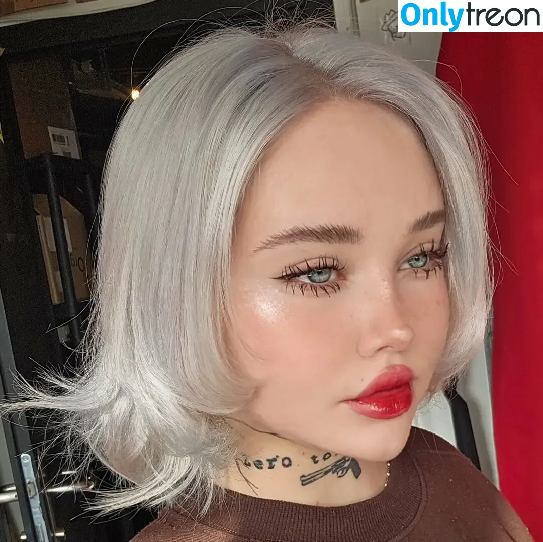 SaltyBxxbe nude photo #0037 (Saltybxxbe2 / saltybxxbe_)