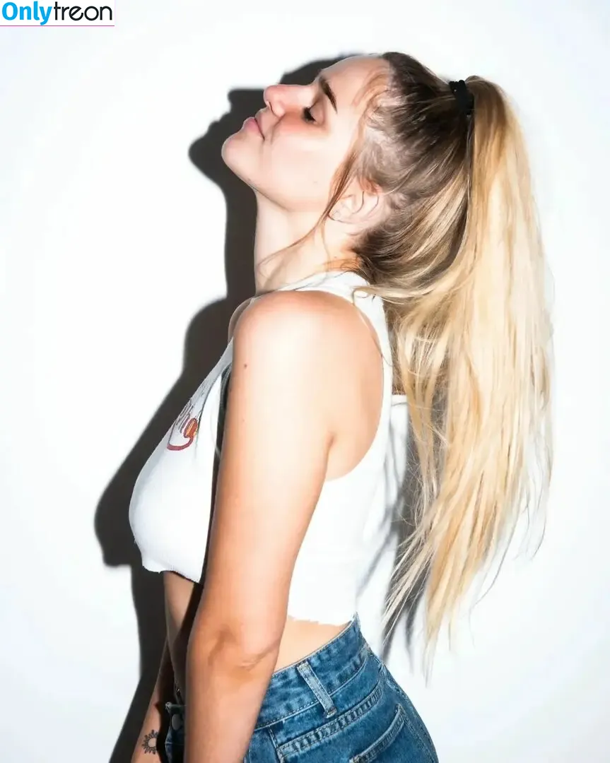Sam Shemer nude photo #0017 (samyshem)