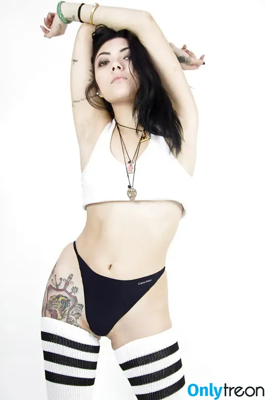 Samantha Aotaki nude photo #0002 (samaotaki_)