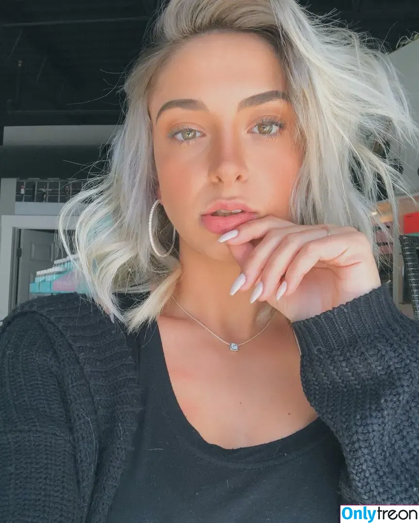 Samantha Copp голая photo #0165 (Samantha_copp)
