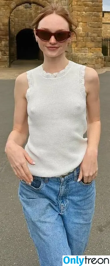 Samantha Cormier голая photo #0005 (samantha__cormier)