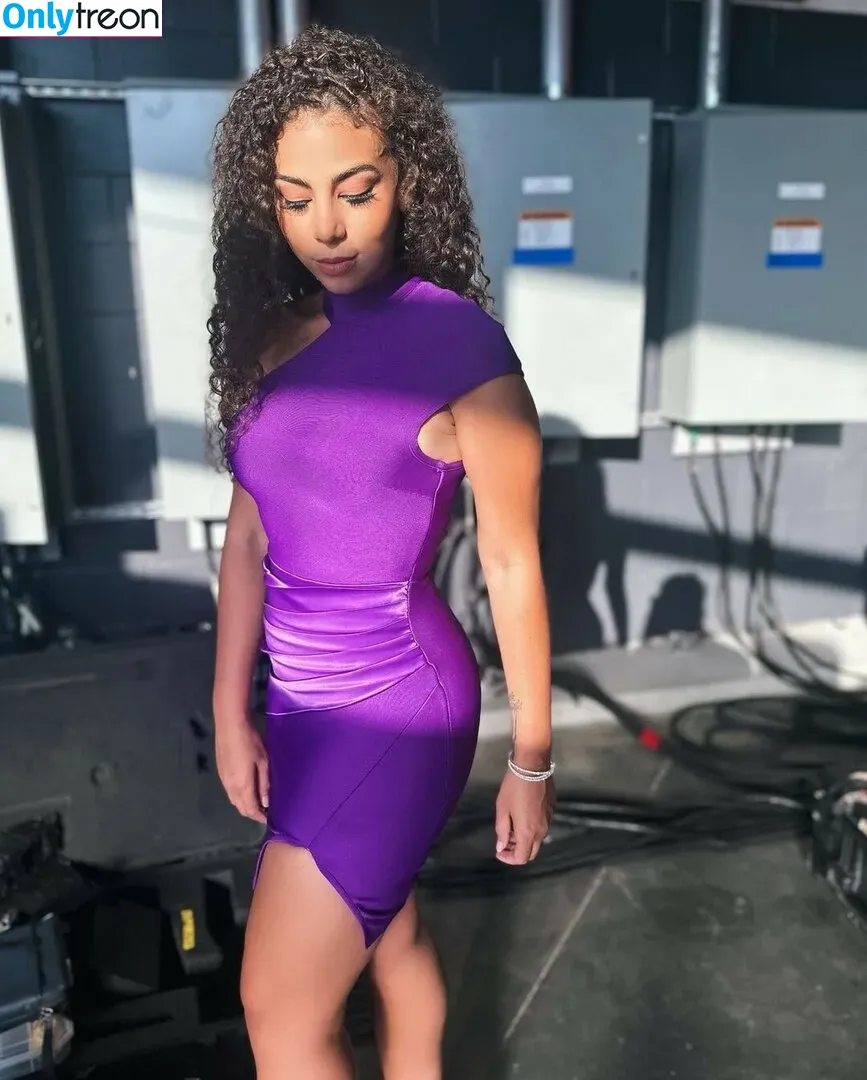 Samantha Irvin nude photo #0100 (WWE / samanthairvinwwe / samanthathebomb)