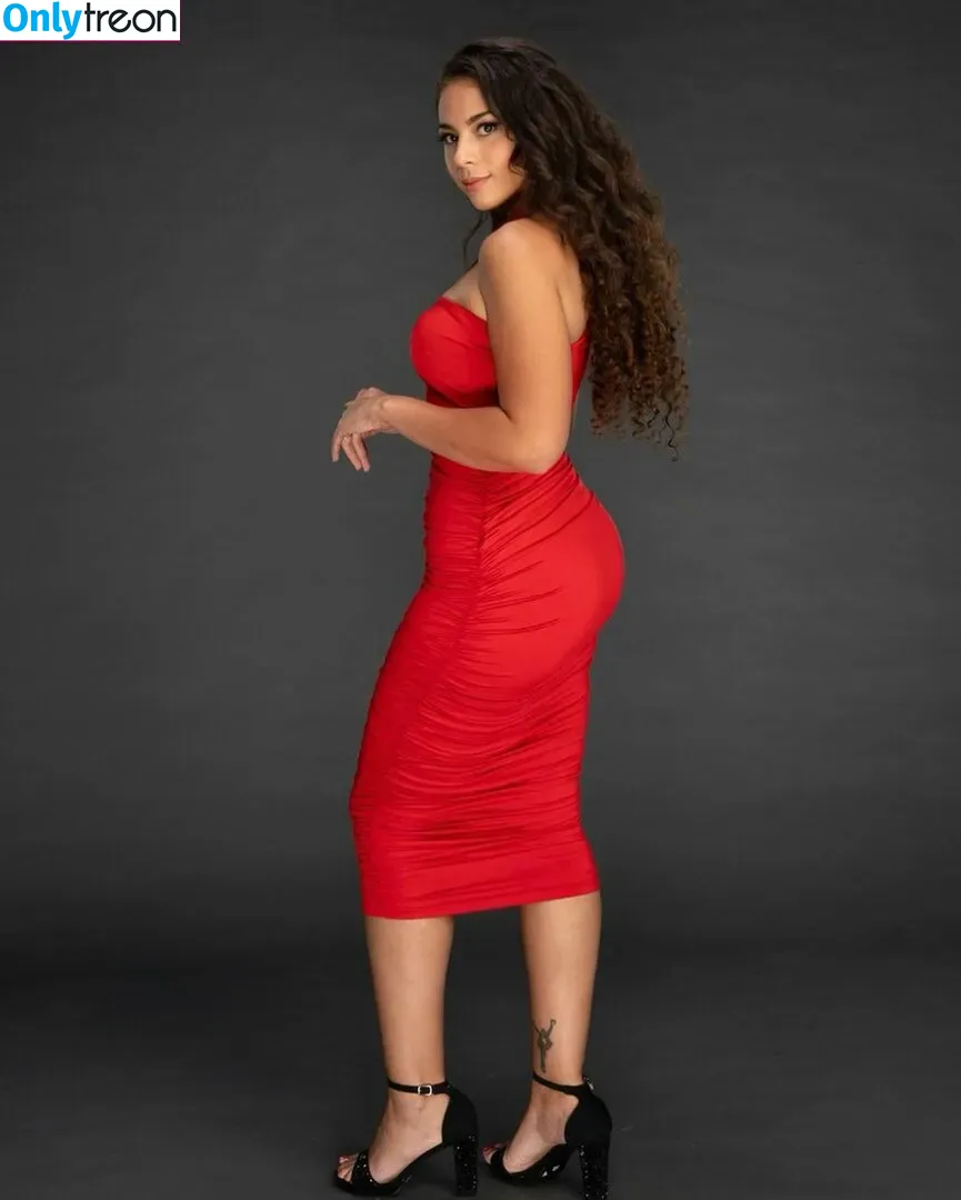 Samantha Irvin nude photo #0109 (WWE / samanthairvinwwe / samanthathebomb)
