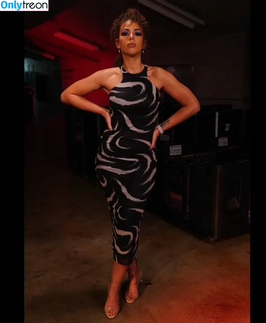 Samantha Irvin голая photo #0156 (WWE / samanthairvinwwe / samanthathebomb)