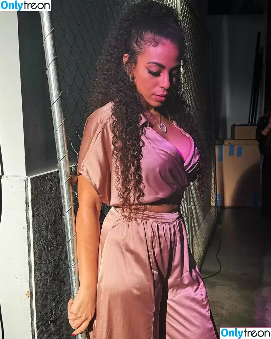 Samantha Irvin голая photo #0314 (WWE / samanthairvinwwe / samanthathebomb)
