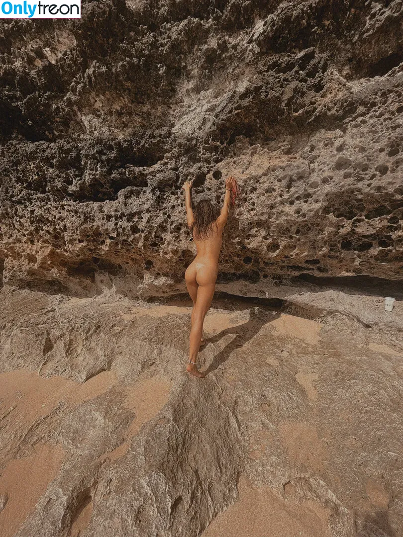 Samantha Katie James nude photo #0134 (Ex Miss Universe Malaysia / brahmacharini / samanthakayty)