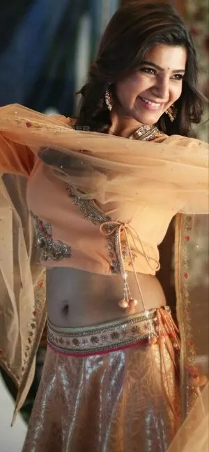 Samantha Ruth Prabhu / samantharuthprabhuoffl nude photo #0066