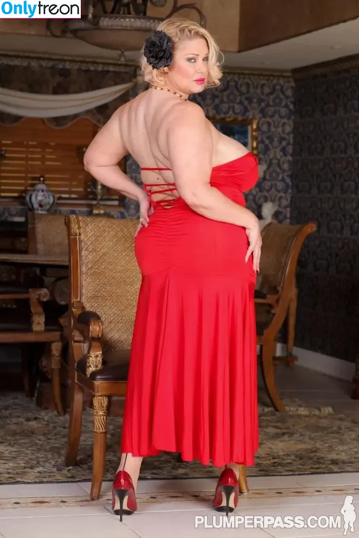 Samantha38g голая photo #0066 (sam38g / samanthacerny)