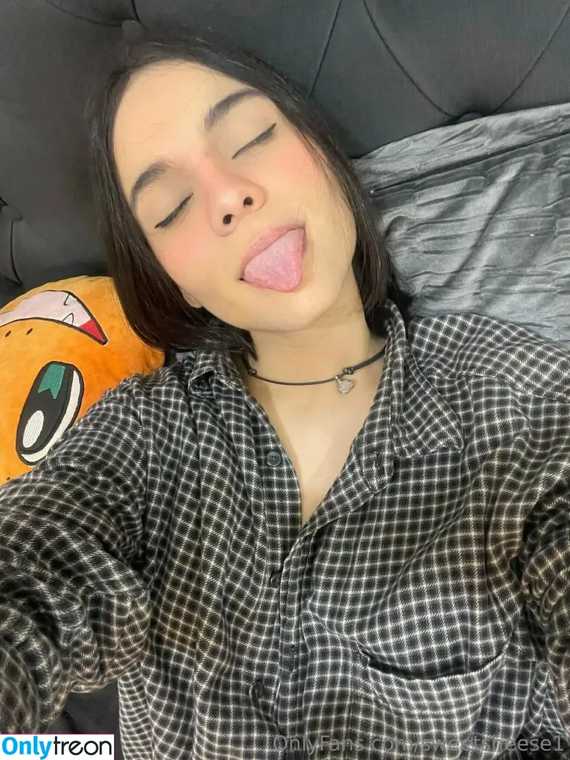 samanthacruz nude photo #0021 (samcruzm)