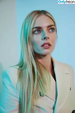 Samara Weaving / samweaving фото голая #0492