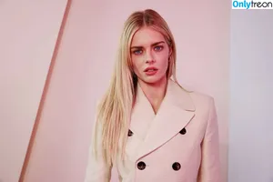 Samara Weaving / samweaving фото голая #0497
