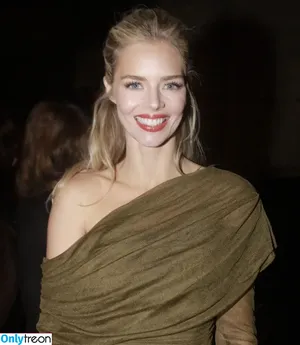 Samara Weaving / samweaving фото голая #0509