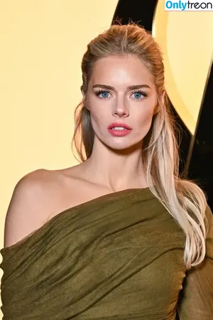 Samara Weaving / samweaving фото голая #0515