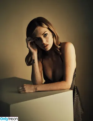Samara Weaving / samweaving nude photo #1053