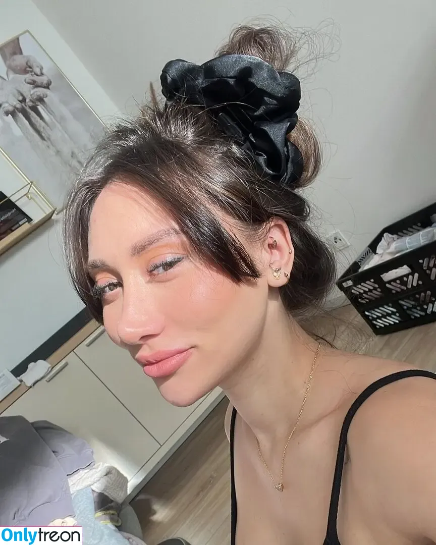 Samira Yasmin Leila голая photo #0040 (samirayasminleila)