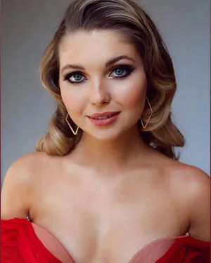 Sammi Hanratty / sammihanratty фото голая #0048