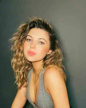 Sammi Hanratty / sammihanratty фото голая #0051