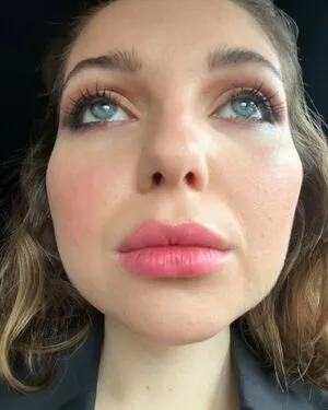 Sammi Hanratty / sammihanratty фото голая #0270