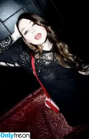 Sammi Hanratty / sammihanratty фото голая #0459