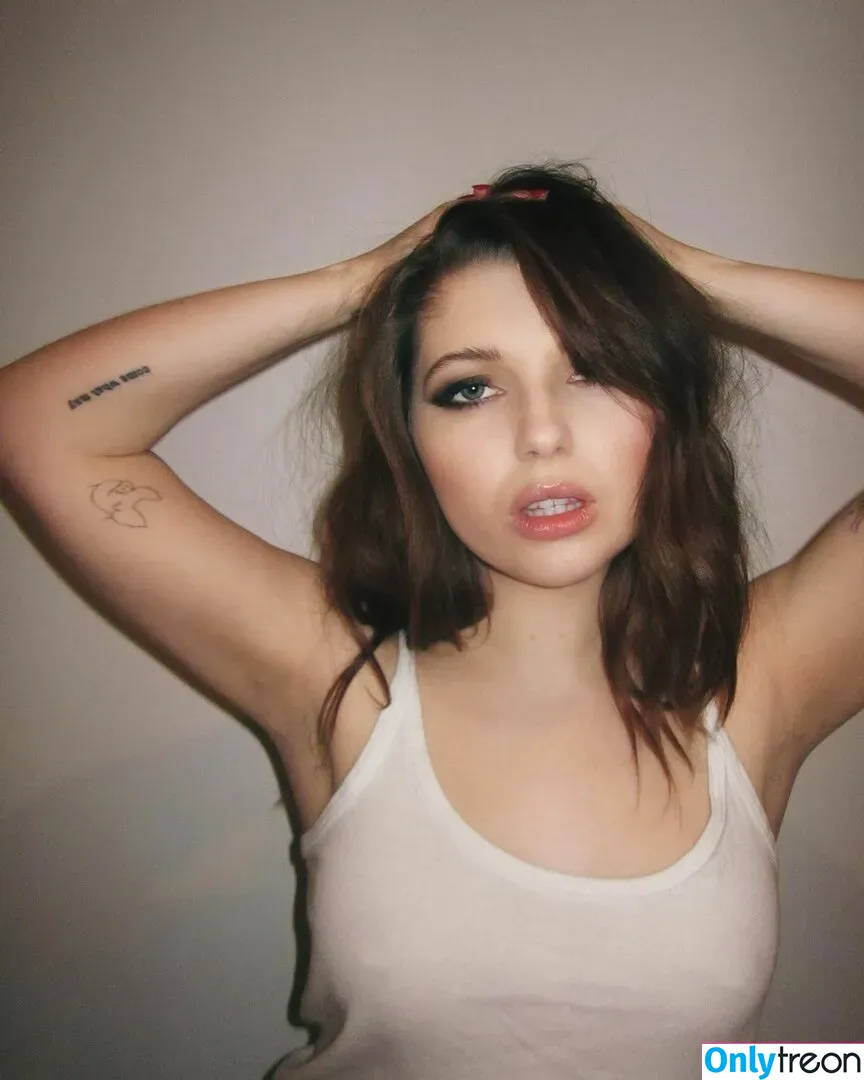 Sammi Hanratty голая photo #0157 (sammihanratty)