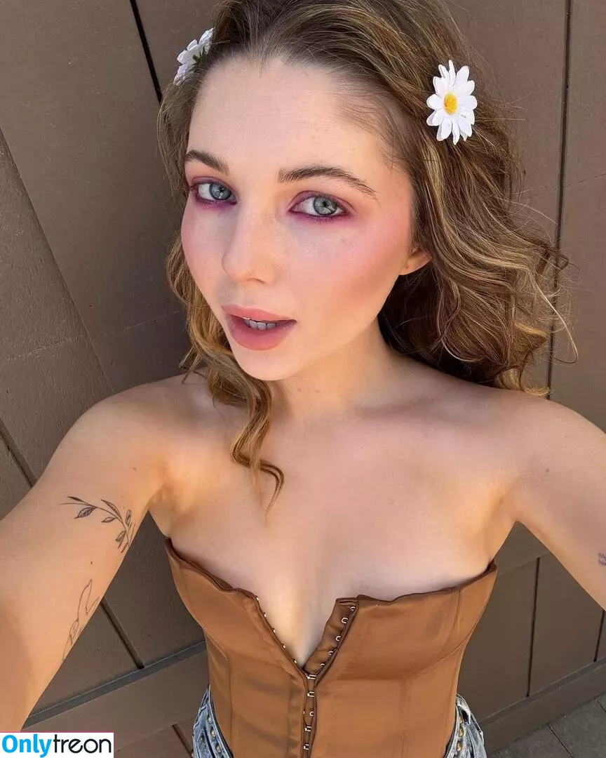 Sammi Hanratty голая photo #0341 (sammihanratty)