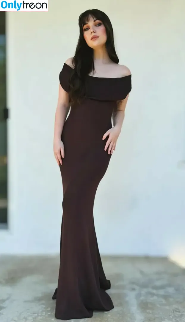 Sammi Hanratty голая photo #0482 (sammihanratty)