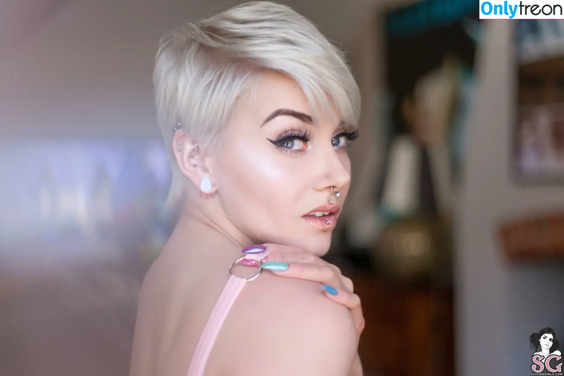 Sammiii Suicide nude photo #0356 (franken_h00ker / sammi-starfish)