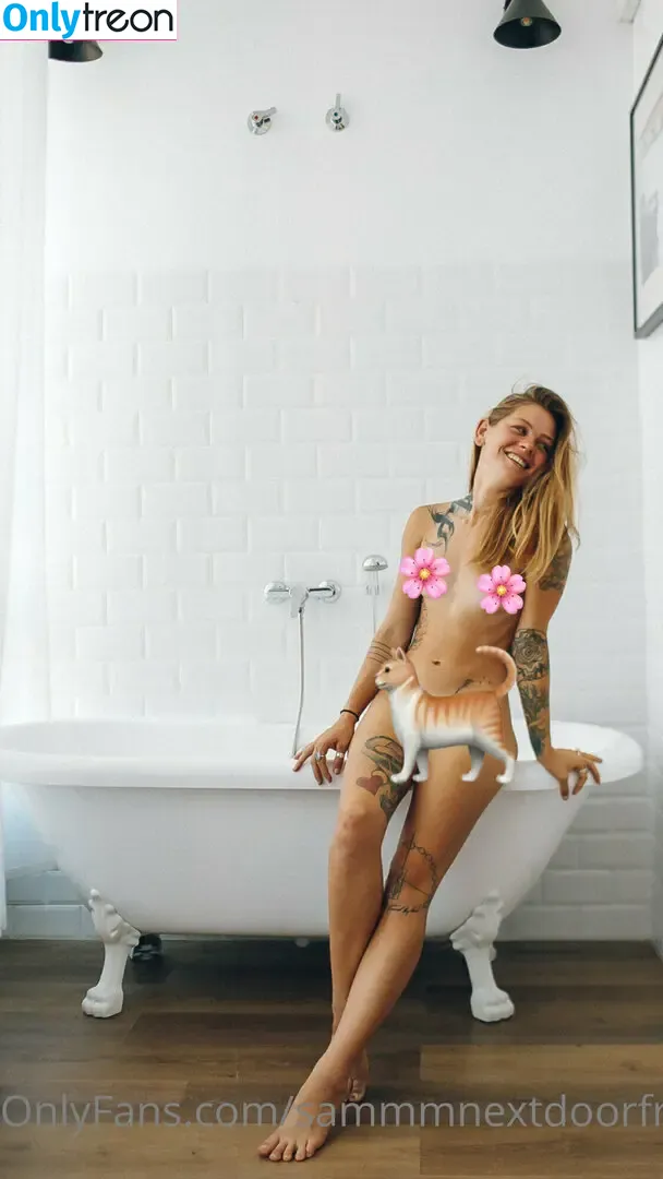 sammmnextdoorsolo nude photo #0008 (sammmtravels)