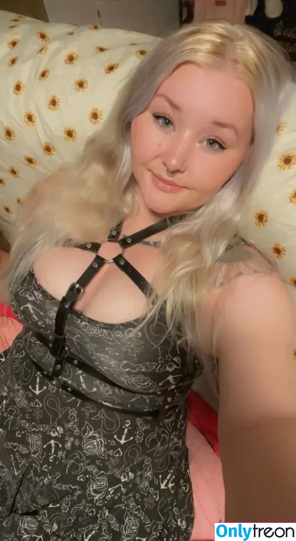 Sammy голая photo #0062 (kinkycraftyqueen / sammyyingram)