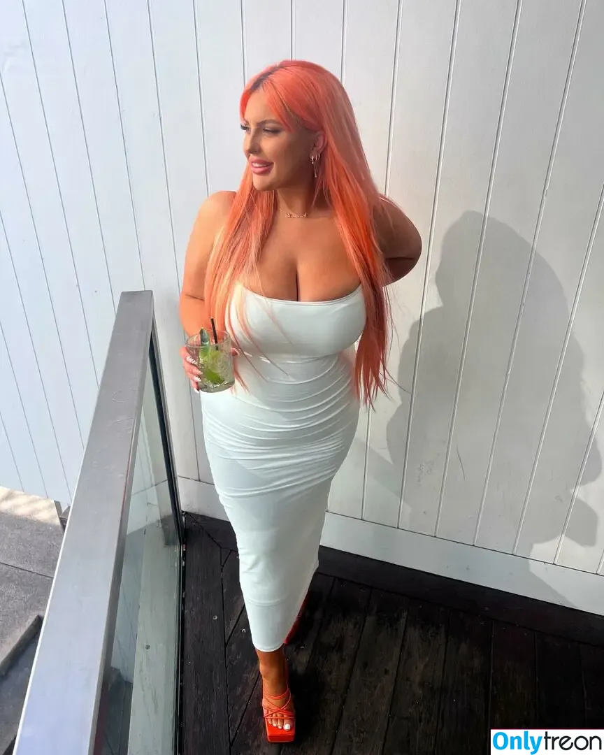 Sammy Hatchard nude photo #0044 (sammyhatchard)
