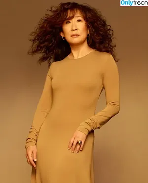 Sandra Oh / iamsandraohinsta nude photo #0007