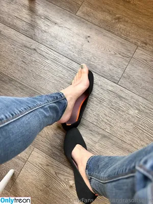 sandrasoftsoles / sandras.sole фото голая #0003