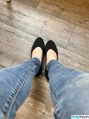 sandrasoftsoles / sandras.sole фото голая #0009