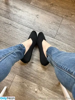 sandrasoftsoles / sandras.sole фото голая #0016