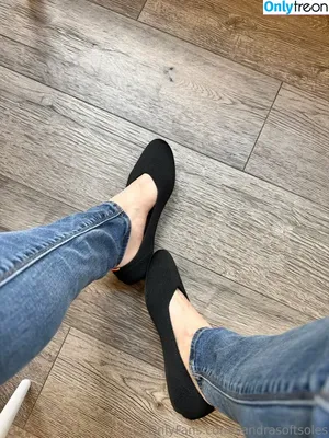 sandrasoftsoles / sandras.sole фото голая #0017