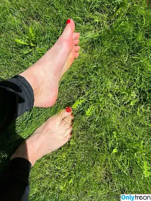 sandrasoftsoles / sandras.sole фото голая #0030