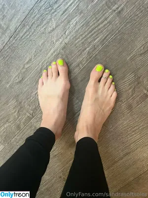 sandrasoftsoles / sandras.sole фото голая #0035