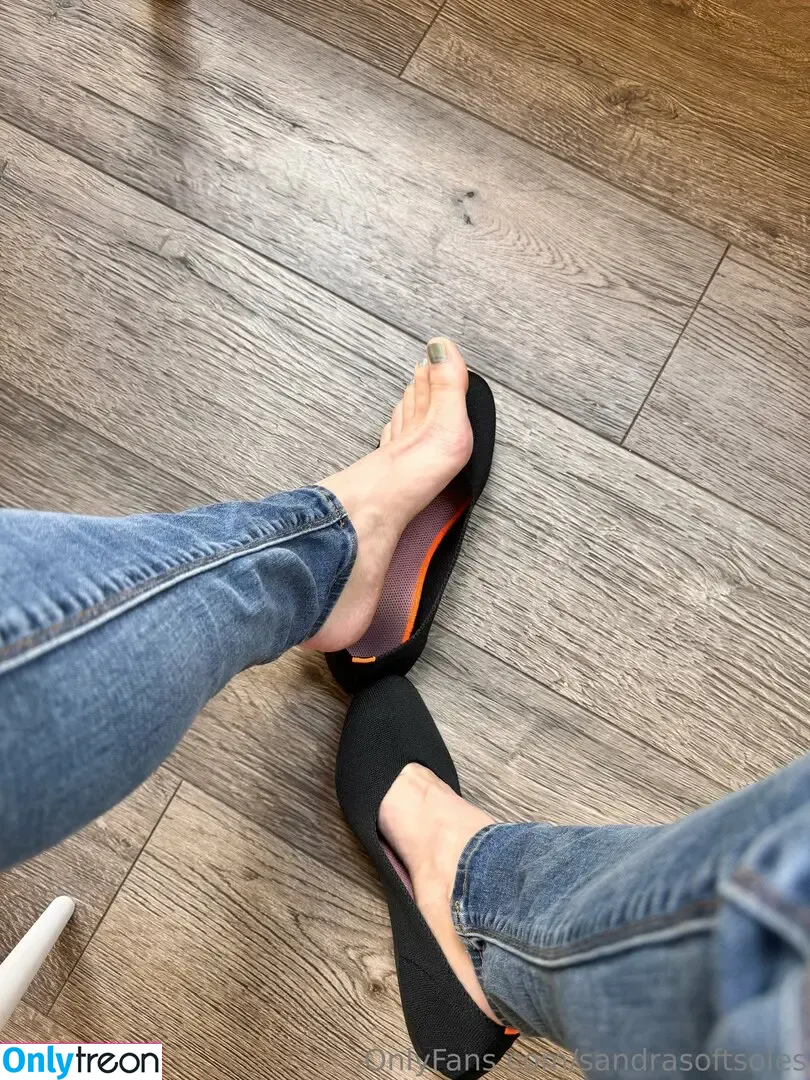 sandrasoftsoles голая photo #0003 (sandras.sole)