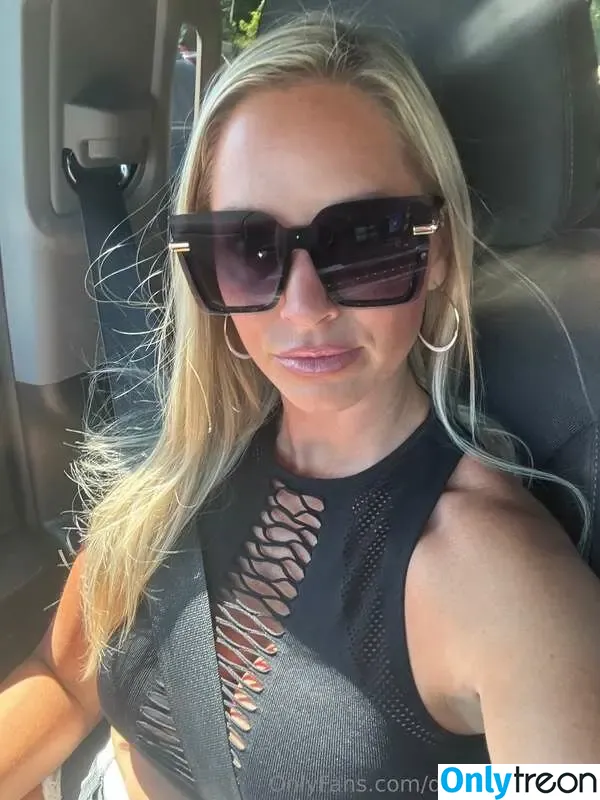 Sandy Summers nude photo #0512 (deedeelynne82 / sandysummers2025 / sandysummersmusic)