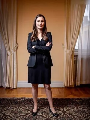 Sanna Marin / Finnish Prime Minister: / sannamarin фото голая #0223
