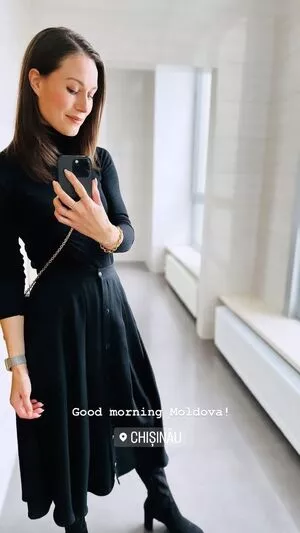 Sanna Marin / Finnish Prime Minister: / sannamarin фото голая #0260