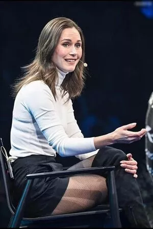 Sanna Marin / Finnish Prime Minister: / sannamarin фото голая #0264