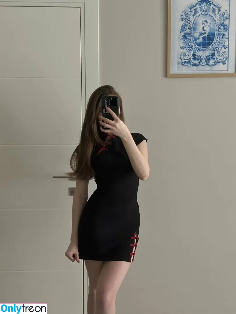 sansastark21 nude photo #0217 (sansa_stark2711)