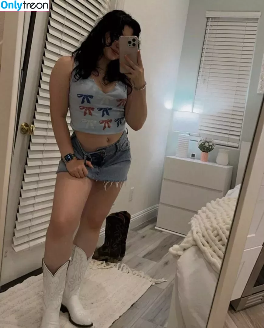 Santa Clarita Sluts nude photo #0016 (izzy.bush)