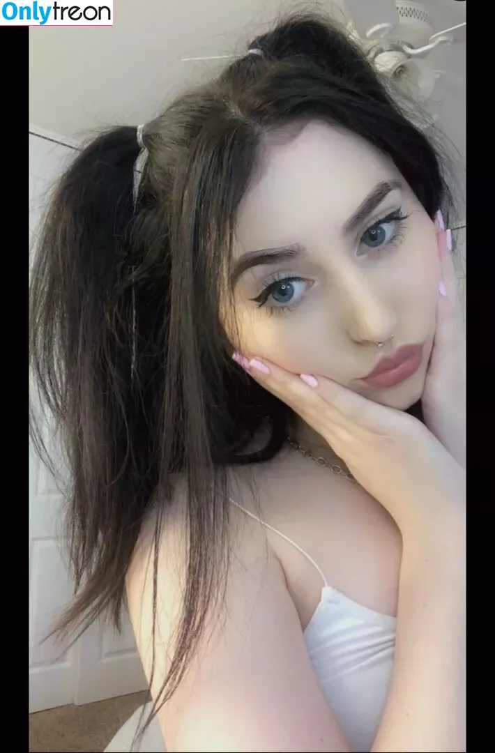 Santa Clarita Sluts nude photo #0048 (izzy.bush)