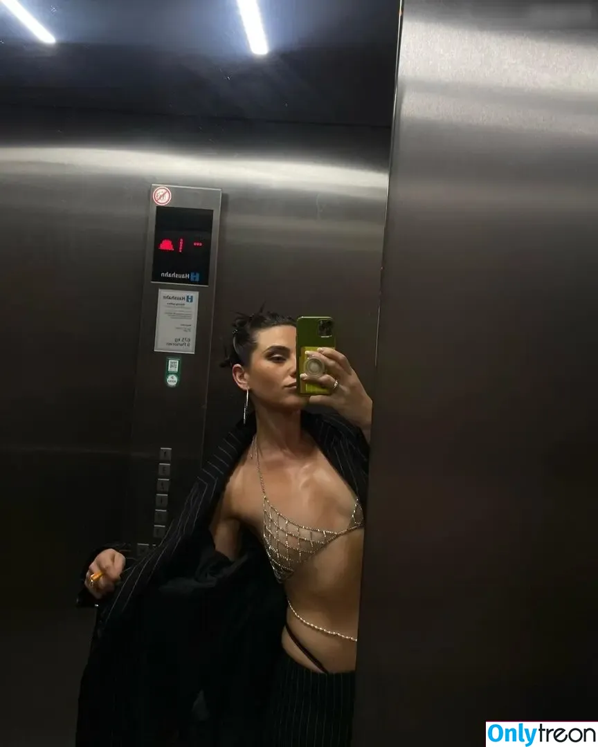 Santina Vergine nude photo #0029 (santi.inflagranti)