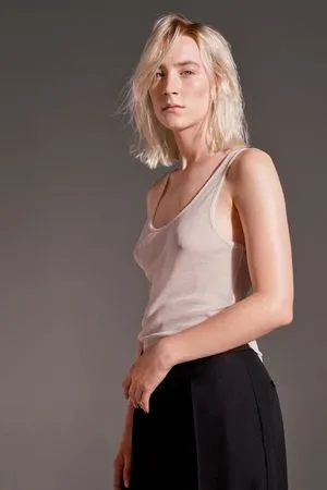 Saoirse Ronan / ronan.saoirse nude photo #0001