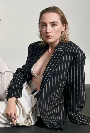 Saoirse Ronan / ronan.saoirse nude photo #0022