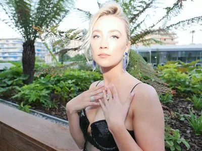 Saoirse Ronan / ronan.saoirse nude photo #0034